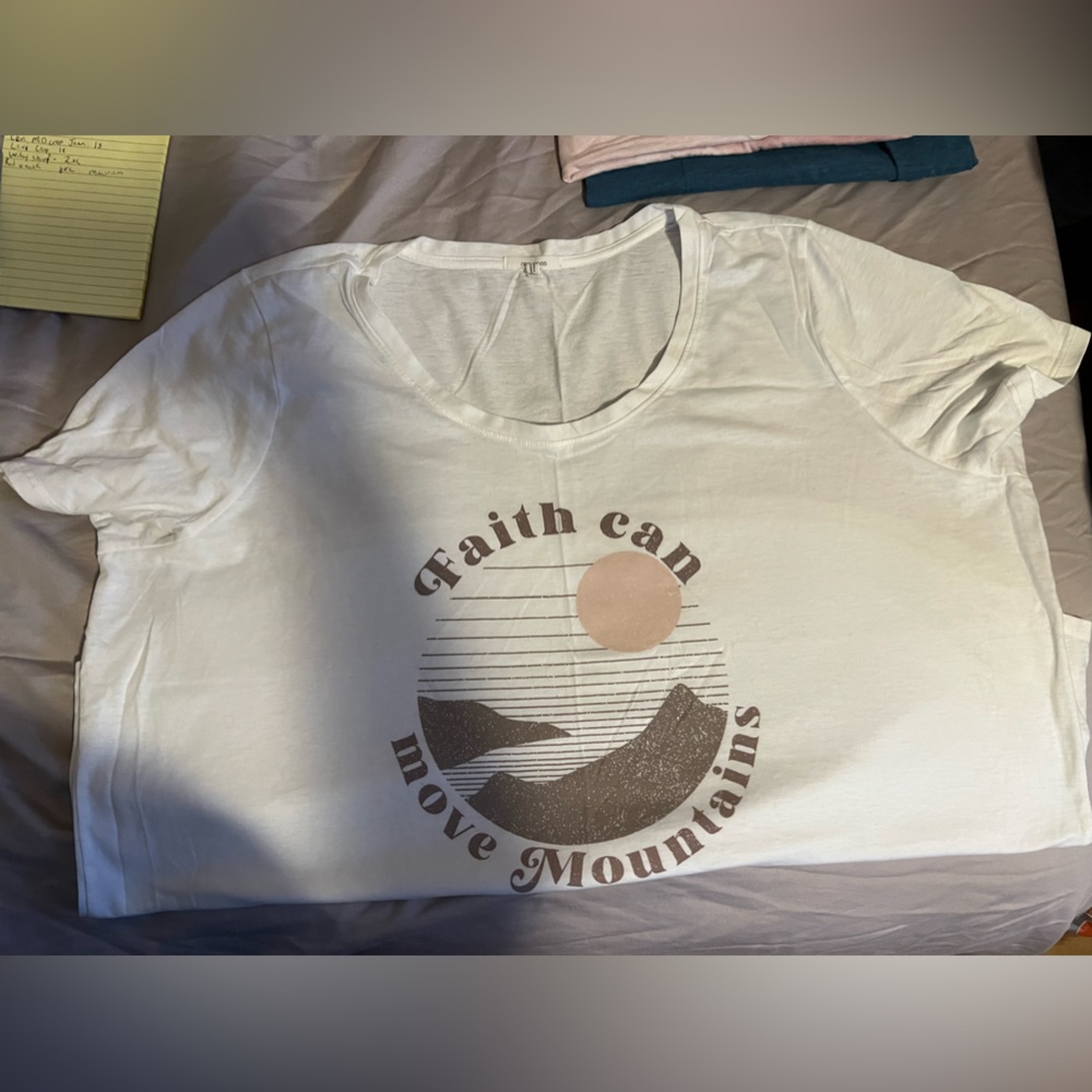 Tee - Picture 1 of 1